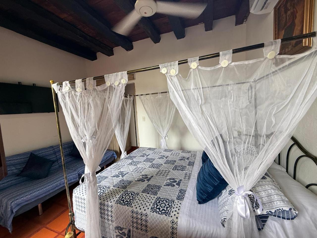 Casa Colonial Serrezuela Cartagena Exterior photo